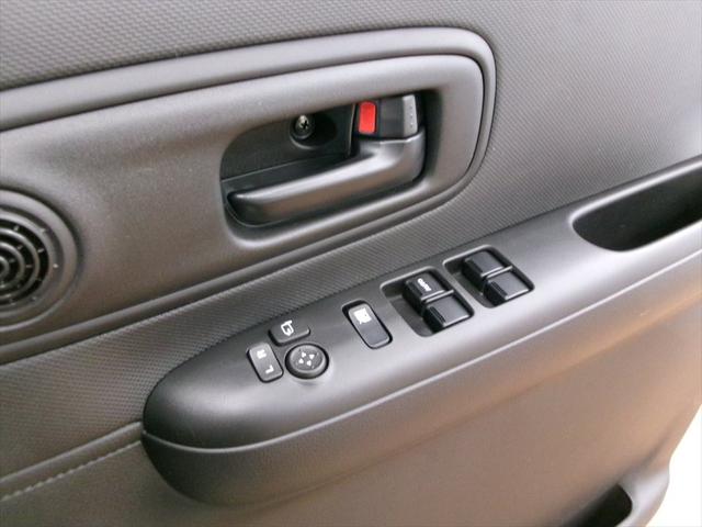 ワゴンRスマイル ハイブリッドS 車線逸脱警告 レーダークルーズ サイドエアバック LEDヘッド オートマチックハイビーム 電格ミラー ソナー 盗難防止 シートヒータ 助手席エアバック 横滑り防止 運転席エアバック フルタイム4WD(27枚目)