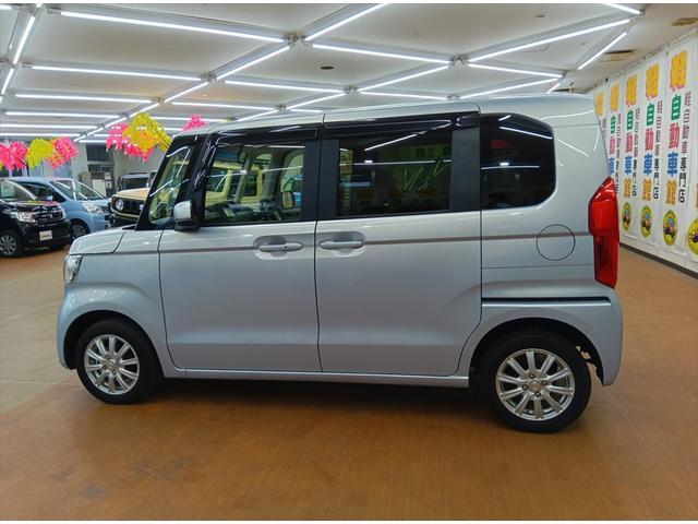 Ｎ－ＢＯＸ Ｇ・Ｌホンダセンシング　踏み間違い防止　ＬＫＡＳ　クリアランスソナー　前席シートヒーター　キーフリー　電動格納ミラー　ＬＥＤヘッドライト　Ｗエアバック　スマートキー　ＶＳＡ　オートエアコン　オートライト　フルタイム４ＷＤ（8枚目）