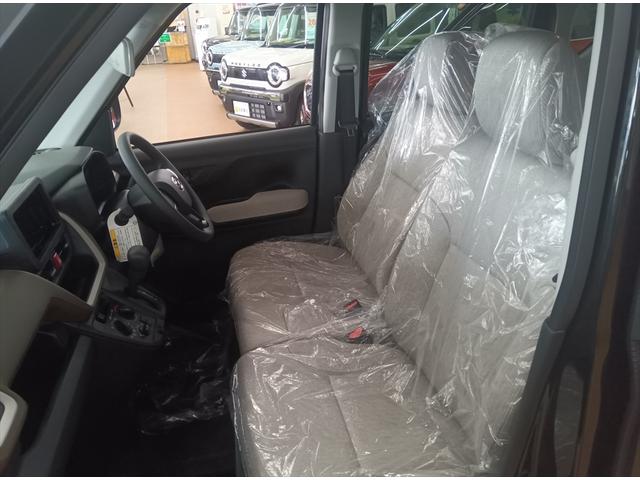 ムーヴ Ｌ　４ＷＤ　登録済未使用車　衝突軽減ブレーキ　ＡＢＳ　アイドリングストップ　横滑り防止装置　誤発進抑制装置　ドアミラーヒーター　ＬＥＤヘッドライト　エアコン　パワステ　パワーウインドウ　運転席エアバック（11枚目）