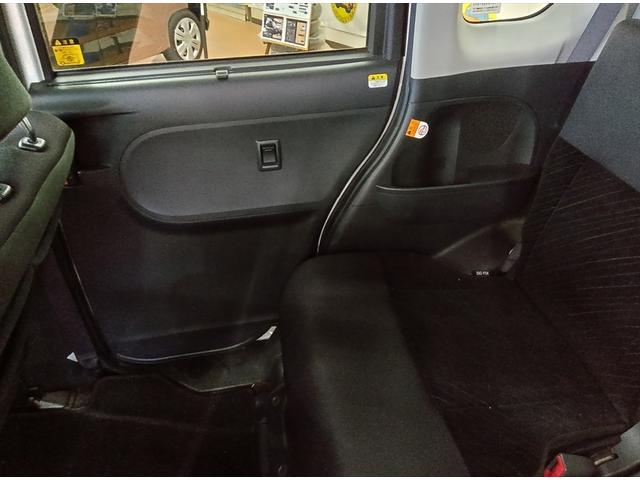 タント カスタムＸ　ＳＡＩＩＩ　４ＷＤ　衝突軽減ブレーキ　Ｂｌｕｅｔｏｏｔｈ　バックカメラ　ドライブレコーダー　社外メモリーナビ・フルセグＴＶ　片側パワースライドドア　禁煙車　エンジンスターター　誤発進抑制装置　横滑り防止装置（32枚目）