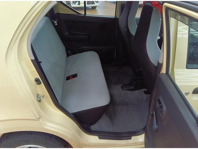 アルト Ｆ　４ＷＤ　ＣＤ　シートヒーター　ＡＢＳ　横滑り防止装置　エアコン　パワステ　パワーウインドウ　運転席エアバック　助手席エアバック（15枚目）