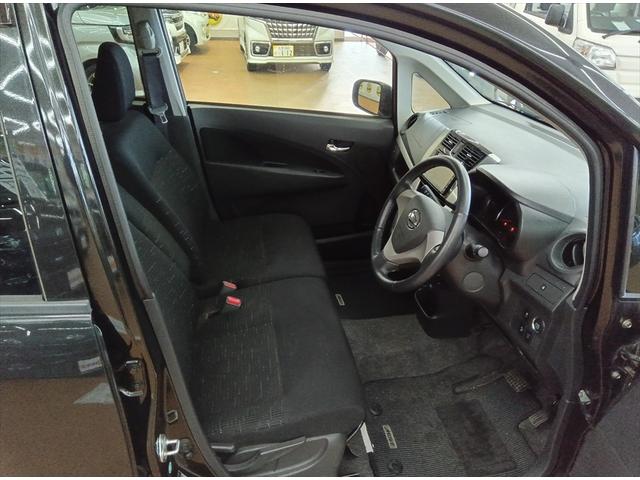 ムーヴ カスタム　Ｘリミテッド　ＳＡ　衝突軽減ブレーキ　バックカメラ　純正メモリーナビ・ワンセグＴＶ　ＣＤ　ＥＴＣ　ＡＢＳ　アイドリングストップ　誤発進抑制装置　横滑り防止装置　　ＵＳＢ接続　エアコン　パワステ　パワーウインドウ（17枚目）