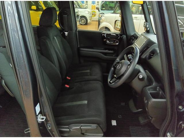 Ｎ－ＢＯＸカスタム Ｌ　４ＷＤ　衝突軽減ブレーキ　Ｂｌｕｅｔｏｏｔｈ　バックカメラ　純正メモリーナビ・ワンセグＴＶ　片側パワースライドドア　ＥＴＣ　エンジンスターター　シートヒーター　禁煙車　ＬＥＤヘッドライト　ＡＢＳ（19枚目）