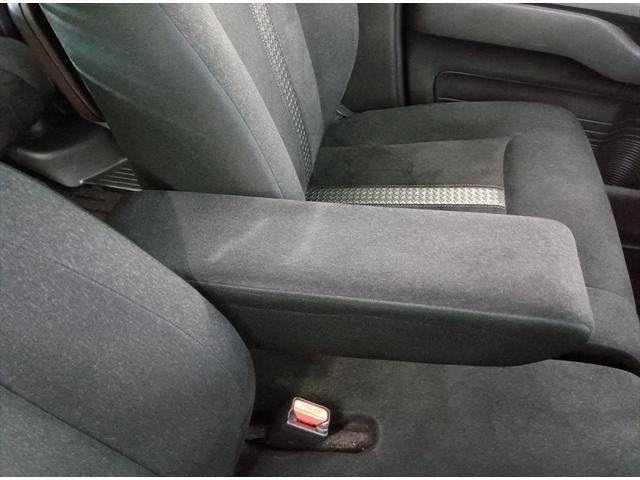 Ｎ－ＢＯＸカスタム Ｌ　４ＷＤ　衝突軽減ブレーキ　Ｂｌｕｅｔｏｏｔｈ　バックカメラ　純正メモリーナビ・ワンセグＴＶ　片側パワースライドドア　ＥＴＣ　エンジンスターター　シートヒーター　禁煙車　ＬＥＤヘッドライト　ＡＢＳ（30枚目）