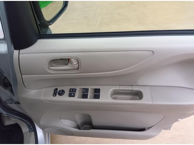 Ｎ－ＢＯＸ＋ Ｇ　バックカメラ　純正メモリーナビ・ワンセグＴＶ　ＣＤ　ＤＶＤ再生　ＵＳＢ接続　ＥＴＣ　横滑り防止装置　ドアミラーヒーター　両側スライドドア　スマートキー　プッシュスタート　エアコン　パワステ（28枚目）