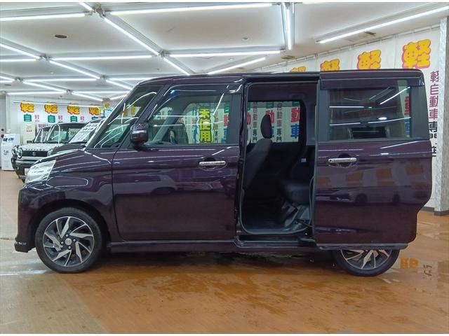 スペーシアカスタム ＸＳターボ　４ＷＤ　衝突軽減ブレーキ　Ｂｌｕｅｔｏｏｔｈ　バックカメラ　社外メモリーナビ・フルセグＴＶ　両側パワースライドドア　ＥＴＣ　禁煙車　ＡＢＳ　アイドリングストップ　シートヒーター　ミラーヒーター（4枚目）