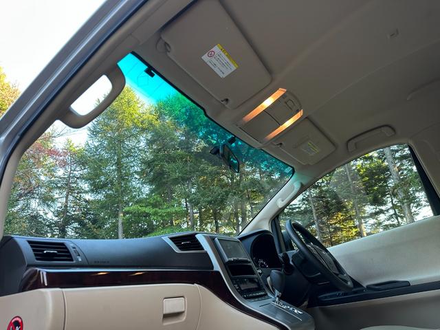 ヴェルファイア ２．４Ｘ　４ＷＤ　ＥＴＣ　バックカメラ　ナビ　ＴＶ　クリアランスソナー　両側スライド・片側電動　ＨＩＤ　スマートキー　電動格納ミラー　３列シート　ＣＶＴ　アルミホイール　ＣＤ　盗難防止システム　衝突安全ボディ（46枚目）