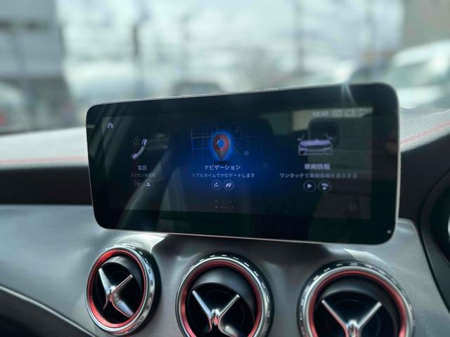 ＧＬＡクラス ＧＬＡ４５　４マチック　ドライブレコーダー　クリアランスソナー　パワーシート　ナビ　ＴＶ　オートライト　電動リアゲート　アルミホイール　スマートキー　アイドリングストップ　電動格納ミラー　シートヒーター　ＡＴ　ＥＳＣ（4枚目）