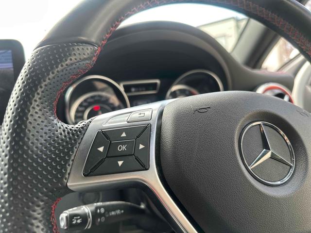 ＧＬＡクラス ＧＬＡ４５　４マチック　ドライブレコーダー　クリアランスソナー　パワーシート　ナビ　ＴＶ　オートライト　電動リアゲート　アルミホイール　スマートキー　アイドリングストップ　電動格納ミラー　シートヒーター　ＡＴ　ＥＳＣ（7枚目）
