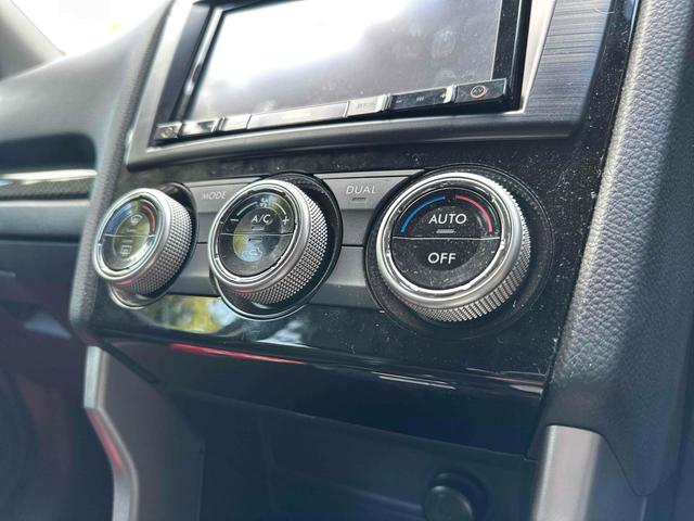 フォレスター ２．０ＸＴ　アイサイト　４ＷＤ　ＥＴＣ　バックカメラ　オートクルーズコントロール　レーンアシスト　パワーシート　衝突被害軽減システム　サンルーフ　ナビ　ＴＶ　オートライト　ＨＩＤ　電動リアゲート　アルミホイール　スマートキー（6枚目）