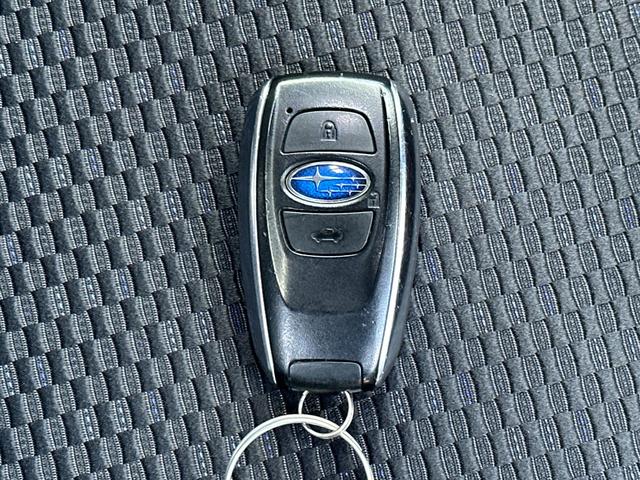 フォレスター ２．０ＸＴ　アイサイト　４ＷＤ　ＥＴＣ　バックカメラ　オートクルーズコントロール　レーンアシスト　パワーシート　衝突被害軽減システム　サンルーフ　ナビ　ＴＶ　オートライト　ＨＩＤ　電動リアゲート　アルミホイール　スマートキー（10枚目）