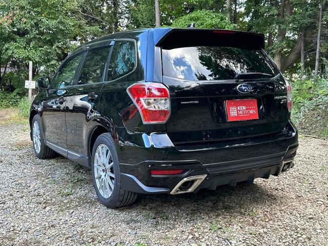 フォレスター ２．０ＸＴ　アイサイト　４ＷＤ　ＥＴＣ　バックカメラ　オートクルーズコントロール　レーンアシスト　パワーシート　衝突被害軽減システム　サンルーフ　ナビ　ＴＶ　オートライト　ＨＩＤ　電動リアゲート　アルミホイール　スマートキー（17枚目）