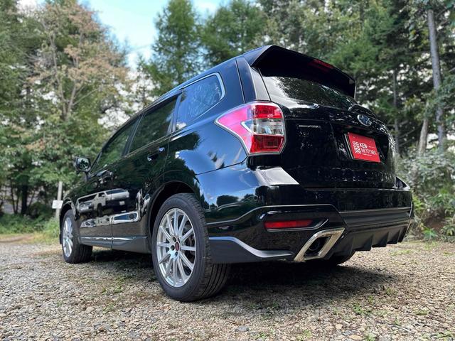 フォレスター ２．０ＸＴ　アイサイト　４ＷＤ　ＥＴＣ　バックカメラ　オートクルーズコントロール　レーンアシスト　パワーシート　衝突被害軽減システム　サンルーフ　ナビ　ＴＶ　オートライト　ＨＩＤ　電動リアゲート　アルミホイール　スマートキー（28枚目）