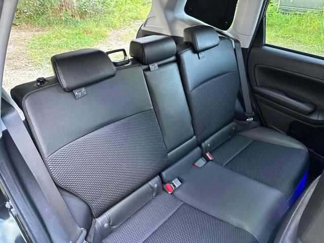 フォレスター ２．０ＸＴ　アイサイト　４ＷＤ　ＥＴＣ　バックカメラ　オートクルーズコントロール　レーンアシスト　パワーシート　衝突被害軽減システム　サンルーフ　ナビ　ＴＶ　オートライト　ＨＩＤ　電動リアゲート　アルミホイール　スマートキー（40枚目）