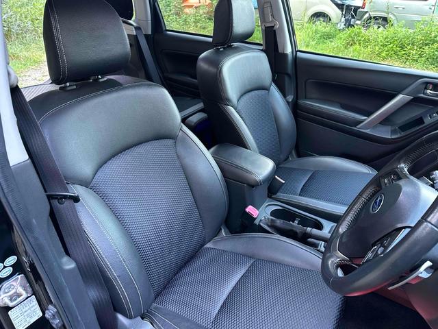 フォレスター ２．０ＸＴ　アイサイト　４ＷＤ　ＥＴＣ　バックカメラ　オートクルーズコントロール　レーンアシスト　パワーシート　衝突被害軽減システム　サンルーフ　ナビ　ＴＶ　オートライト　ＨＩＤ　電動リアゲート　アルミホイール　スマートキー（43枚目）