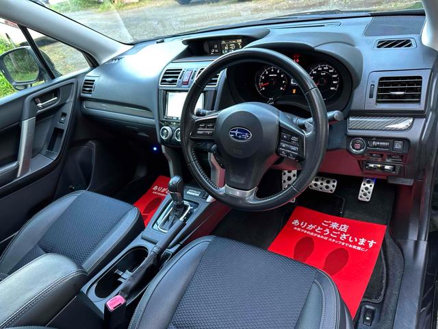 フォレスター ２．０ＸＴ　アイサイト　４ＷＤ　ＥＴＣ　バックカメラ　オートクルーズコントロール　レーンアシスト　パワーシート　衝突被害軽減システム　サンルーフ　ナビ　ＴＶ　オートライト　ＨＩＤ　電動リアゲート　アルミホイール　スマートキー（60枚目）