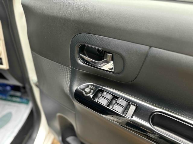 DAIHATSU MOVE CANBUS X BLACK ACCENT LIMITED SA III