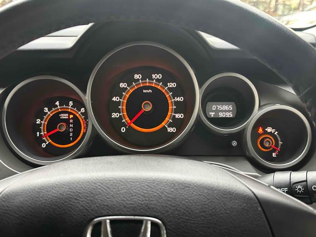 ご覧いただきありがとうございます♪気になったお車がありましたらお気軽にお電話をください♪