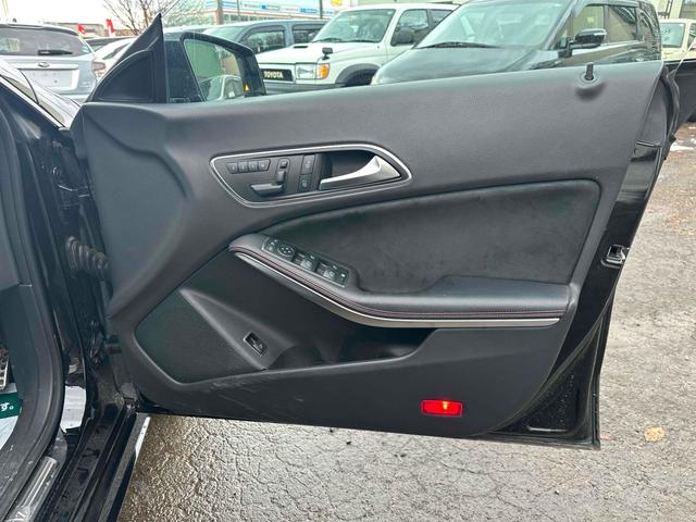 CLAクラス CLA250 4マチック 4WD ETC クリアランスソナー オートクルーズコントロール ナビ TV アルミホイール HID AT シートヒーター 電動格納ミラー 盗難防止システム パワーシート CD ABS エアコン(38枚目)