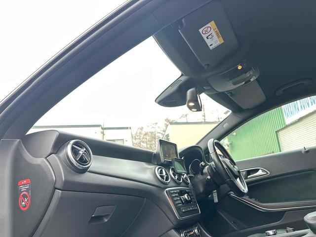 CLAクラス CLA250 4マチック 4WD ETC クリアランスソナー オートクルーズコントロール ナビ TV アルミホイール HID AT シートヒーター 電動格納ミラー 盗難防止システム パワーシート CD ABS エアコン(47枚目)
