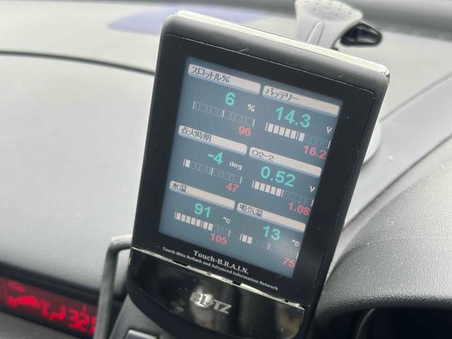 ＲＸ－８ タイプＳ　ＥＴＣ　ナビ　ＭＴ　ＨＩＤ　キーレスエントリー　電動格納ミラー　アルミホイール　衝突安全ボディ　ＡＢＳ　ＥＳＣ　ＣＤ　ＭＤ　カセット　エアコン　パワーステアリング　パワーウィンドウ　運転席エアバッグ（22枚目）