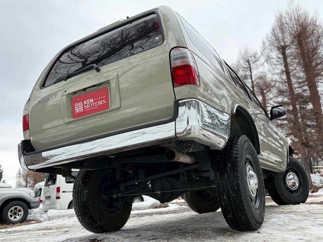 ハイラックスサーフ ＳＳＲ－Ｇ　ワイド　４ＷＤ　ＥＴＣ　サンルーフ　ＡＴ　ＣＤ　ＭＤ　ＡＢＳ　エアコン　パワーステアリング　パワーウィンドウ（45枚目）