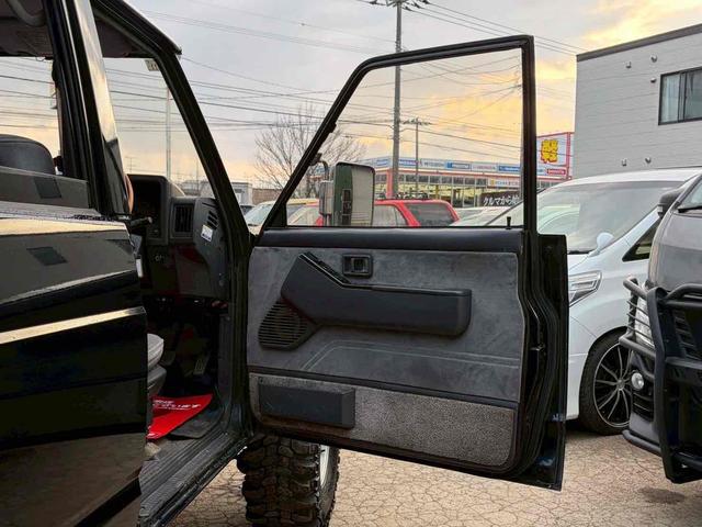 この度は当店のお車をご覧になっていただき、誠にありがとうございます。ぜひじっくりとご検討下さい。気軽にお問合せ・お見積りお待ちしております。