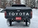 TOYOTA HILUX SPORTS PICK UP