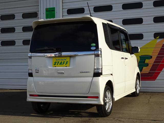 Ｎ－ＢＯＸカスタム Ｇ・Ｌパッケージ　４ＷＤ　純正ナビＴＶ　バックカメラ　ステアリングオーディオコントロール　ＨＩＤ　左パワースライドドア　横滑り抑制装置　リモコンエンジンスターター　実走行５２６００ｋｍ　スマートキー＆ブッシュスタート（6枚目）