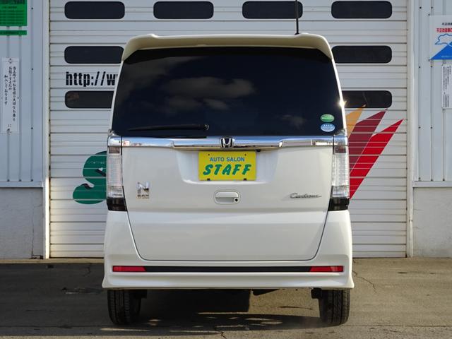Ｎ－ＢＯＸカスタム Ｇ・Ｌパッケージ　４ＷＤ　純正ナビＴＶ　バックカメラ　ステアリングオーディオコントロール　ＨＩＤ　左パワースライドドア　横滑り抑制装置　リモコンエンジンスターター　実走行５２６００ｋｍ　スマートキー＆ブッシュスタート（7枚目）