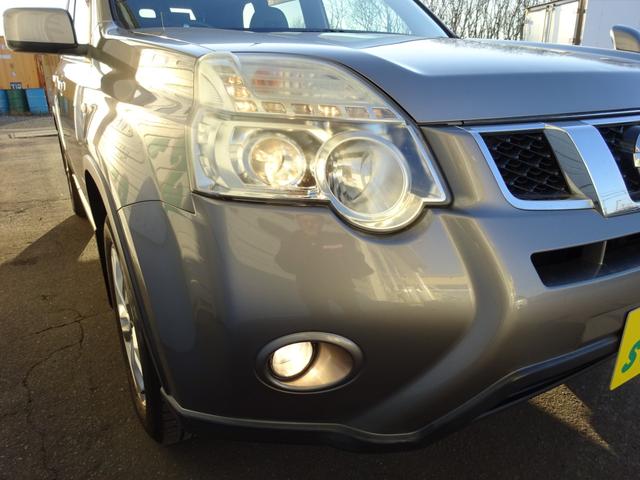 エクストレイル ２０Ｘ　オールモード４ＷＤ　社外ナビフルセグＴＶ　スマートキー　全席シートヒーター　横滑り抑制装置　ヒルディセントコントロール　純正リモコンエンジンスターター　ＥＴＣ　スタッドレス＆ＡＷ積（8枚目）