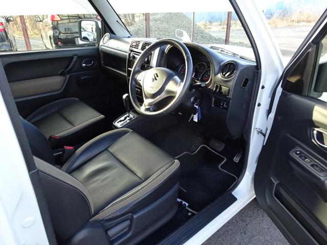 ジムニー ランドベンチャー　ＪＢ２３系最終モデル　リモコンエンジンスターター　ヒーター付き電動格納ミラー　シートヒーター　２５年製オープンカントリー＆ＡＷ積込　下廻り防錆処理済　クオーレモジュレ表皮シート（12枚目）