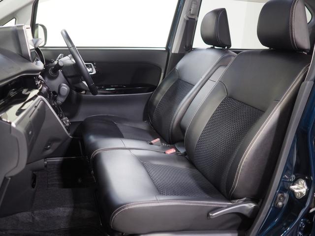 ムーヴ カスタム　ＲＳ　ハイパーリミテッドＳＡＩＩＩ　４ＷＤ　スマートアシスト　ＬＥＤヘッドライト　オートライト　ダイハツ純正ナビ　パノラマモニター　ナビ連動ドライブレコーダー　オートエアコン　運転席シートヒーター　アイドリングストップ　夏冬タイヤ（11枚目）