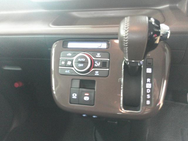 ムーヴキャンバス セオリーG 4WD 両側パワースライドドア スマホ連携ディスプレイオーディオ ワイヤレス充電器qi(チー) リモコンエンジンスターター キーフリーシステム 運転席助手席シートヒーター 保温カップホルダー(11枚目)