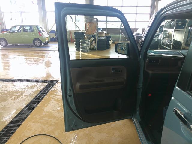 ムーヴキャンバス セオリーG 4WD 両側パワースライドドア スマホ連携ディスプレイオーディオ ワイヤレス充電器qi(チー) リモコンエンジンスターター キーフリーシステム 運転席助手席シートヒーター 保温カップホルダー(21枚目)