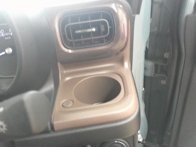 ムーヴキャンバス セオリーG 4WD 両側パワースライドドア スマホ連携ディスプレイオーディオ ワイヤレス充電器qi(チー) リモコンエンジンスターター キーフリーシステム 運転席助手席シートヒーター 保温カップホルダー(31枚目)