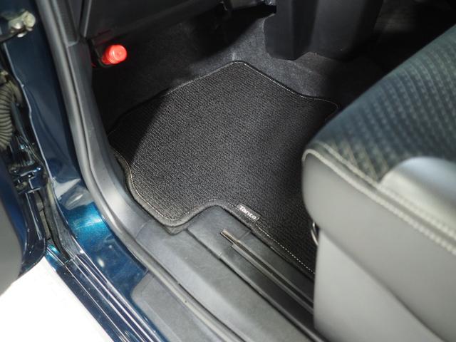 タント カスタムＲＳ　４ＷＤ　ターボ　スマートアシスト　ダイハツ純正ナビ　バックモニター　ナビ連動ドライブレコーダー　リモコンエンジンスターター　運転席助手席シートヒーター　ＥＴＣ車載器　キーフリーシステム　アルミホイール（37枚目）