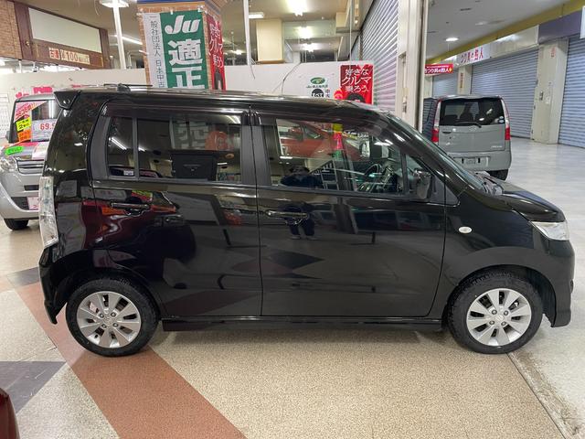 ワゴンＲスティングレー Ｘ　４ＷＤ　１年保証　本州仕入　社外ナビＴＶ　スマートキー　シート＆ミラーヒーター　ＨＩＤライト　フォグライト　純正アルミ　プッシュスタート（8枚目）