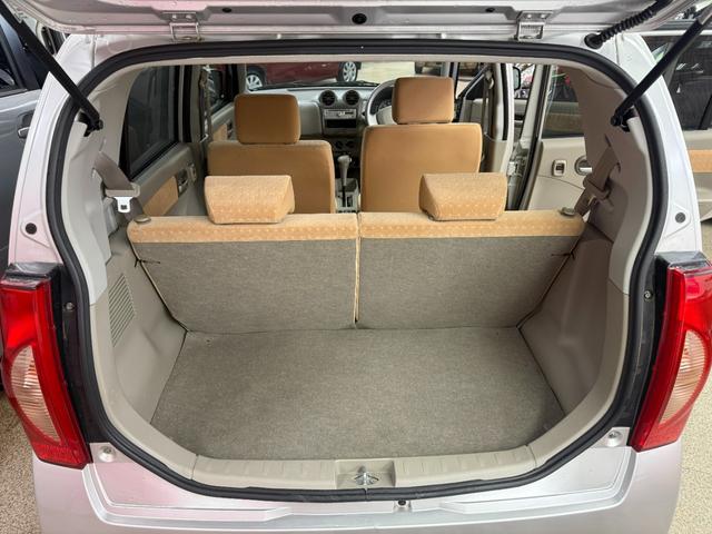 ピノ Ｅ　ＦＯＵＲ　４ＷＤ　１年保証　シート＆ミラーヒーター　純正オーディオ　電動格納ミラー　キーレス　社外アルミ（11枚目）