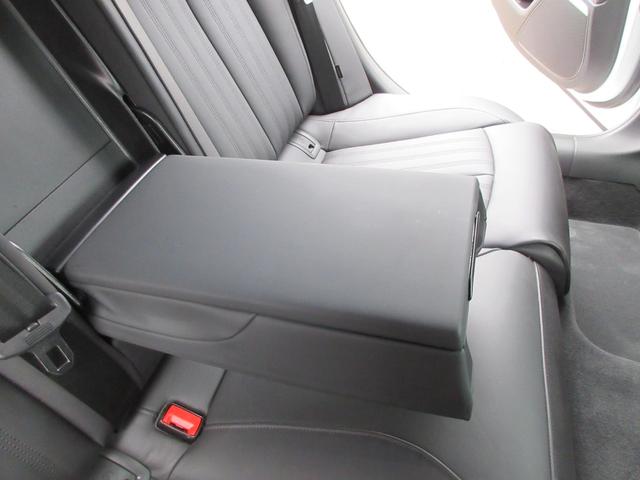 Ａ６ ２．０ＴＦＳＩクワトロ　Ｓラインパッケージ　マトリックスＬＥＤヘッドライト　アシスタンスパッケージ　Ｓライン専用黒革シート　純正ナビ　フルセグＴＶ　ブルートゥース　ＢＯＳＥサウンドシステム　シートヒーター　ＥＴＣ　バックカメラ　純正ＡＷ（14枚目）