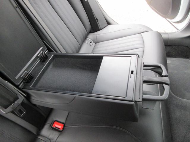 Ａ６ ２．０ＴＦＳＩクワトロ　Ｓラインパッケージ　マトリックスＬＥＤヘッドライト　アシスタンスパッケージ　Ｓライン専用黒革シート　純正ナビ　フルセグＴＶ　ブルートゥース　ＢＯＳＥサウンドシステム　シートヒーター　ＥＴＣ　バックカメラ　純正ＡＷ（15枚目）