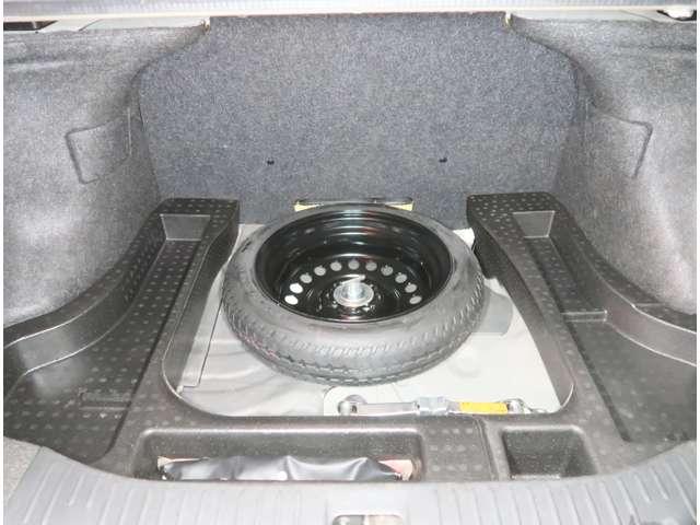 ティーダラティオ 1.5 15S FOUR 4WD(16枚目)