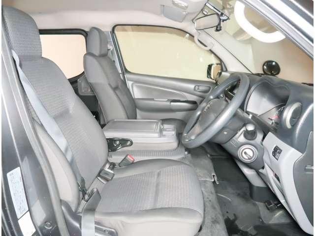 ＮＶ３５０キャラバンバン ２．５　ＤＸ　ロングボディ　ディーゼルターボ　４ＷＤ　リヤヒ－タ－　ドラブレコ－ダ－　ＥＴＣ（12枚目）