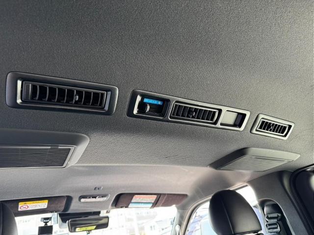 ハイエースバン スーパーＧＬ　ダークプライムＩＩ　デジタルインナーミラー　パノラミックビューモニター　パワースライドドア　ＢＩＧ－Ｘ　フロントスポイラー　リアスポイラー　バットフェイスボンネット　ＬＥＤテールランプ　アルミホイール１６ｉｎ（13枚目）