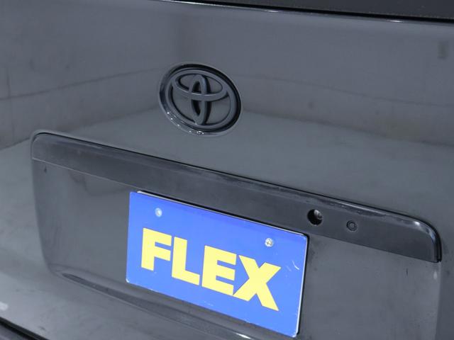 ハイエースバン スーパーGL ダークプライムII インテリジェントクリアランスソナー PVM 助手席エアバック デジタルインナーミラー 寒冷地仕様 パワースライドドア 各所ブラック塗装 社外アルミ18in スポイラー オーバーフェンダー(34枚目)