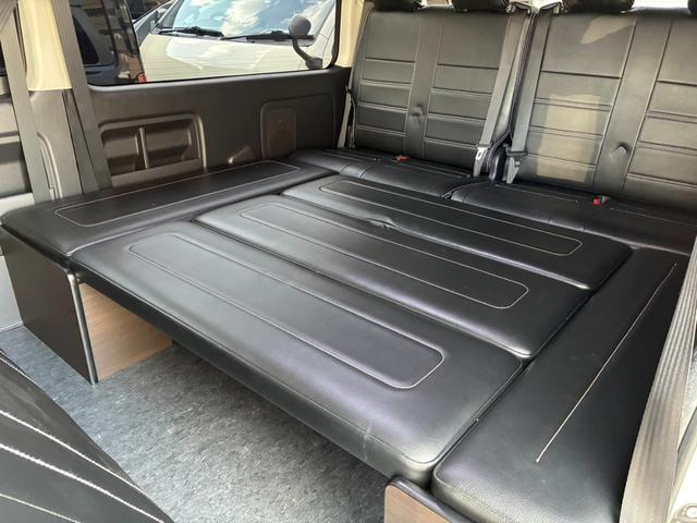 ハイエースバン ロングＧＬ　寒冷地仕様　インテリジェントクリアランスソナー　デジタルインナーミラー　ＰＶＭ　パールホワイト　パワースライドドア　フルフラット内装架装　アルミ　フロントスポイラー　ＬＥＤテール　ナビ　後席モニター（37枚目）