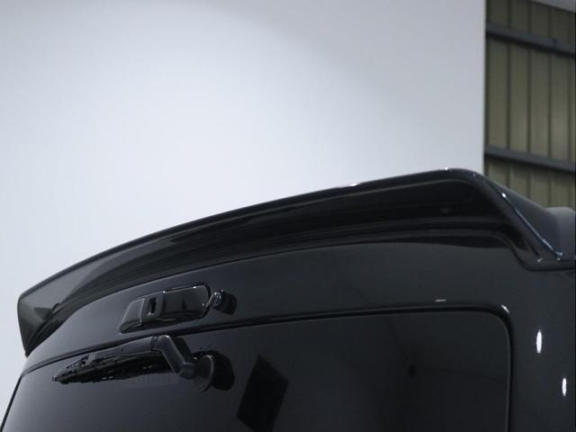 ハイエースバン スーパーＧＬ　ダークプライムＩＩ　デジタルインナーミラー　パノラミックビューモニター　寒冷地仕様　スポイラー　テールランプ　アルミ　タイヤ　１．５ｉｎローダウン　ＢＩＧ－Ｘナビメカレス　後席モニター　ＥＴＣ　フローリング　ベットキット（19枚目）