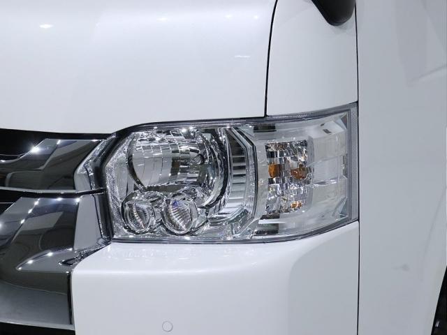 ハイエースワゴン ＧＬ　パールホワイト　デジタルインナー　インテリジェントクリアランスソナー　パノラミックビューモニター　寒冷地仕様　パワースライドドア　フローリング施工　ＢＩＧ－ＤＡ　オーバーフェンダ　アルミホイール（4枚目）
