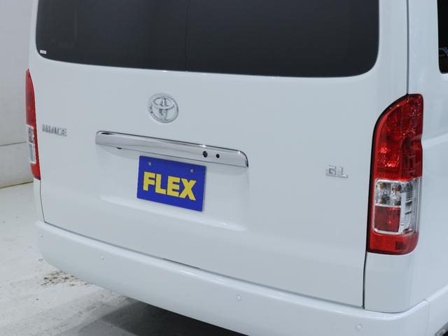 ハイエースワゴン ＧＬ　パールホワイト　デジタルインナー　インテリジェントクリアランスソナー　パノラミックビューモニター　寒冷地仕様　パワースライドドア　フローリング施工　ＢＩＧ－ＤＡ　オーバーフェンダ　アルミホイール（48枚目）