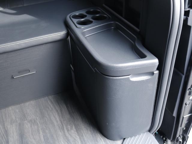 ハイエースワゴン ＧＬ　パールホワイト　デジタルインナー　インテリジェントクリアランスソナー　パノラミックビューモニター　寒冷地仕様　パワースライドドア　フローリング施工　ＢＩＧ－ＤＡ　オーバーフェンダ　アルミホイール（59枚目）